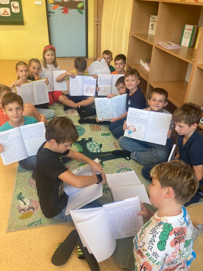 Naše čtenářská dílna a čtenářské deníky