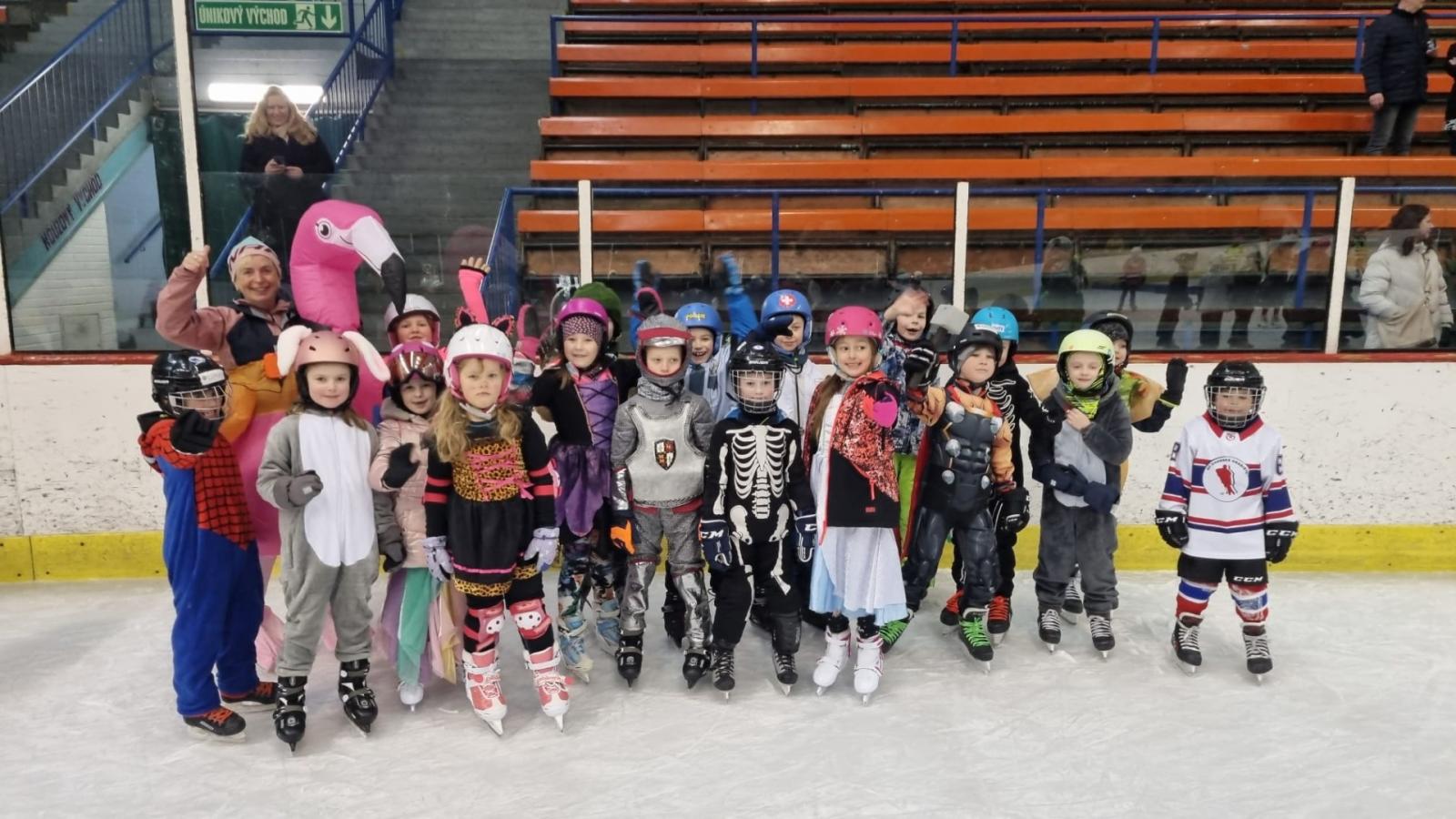 Karneval na ledě, ukončení sezony