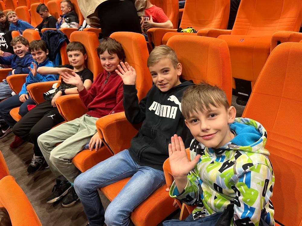 Kino - Jeden svět