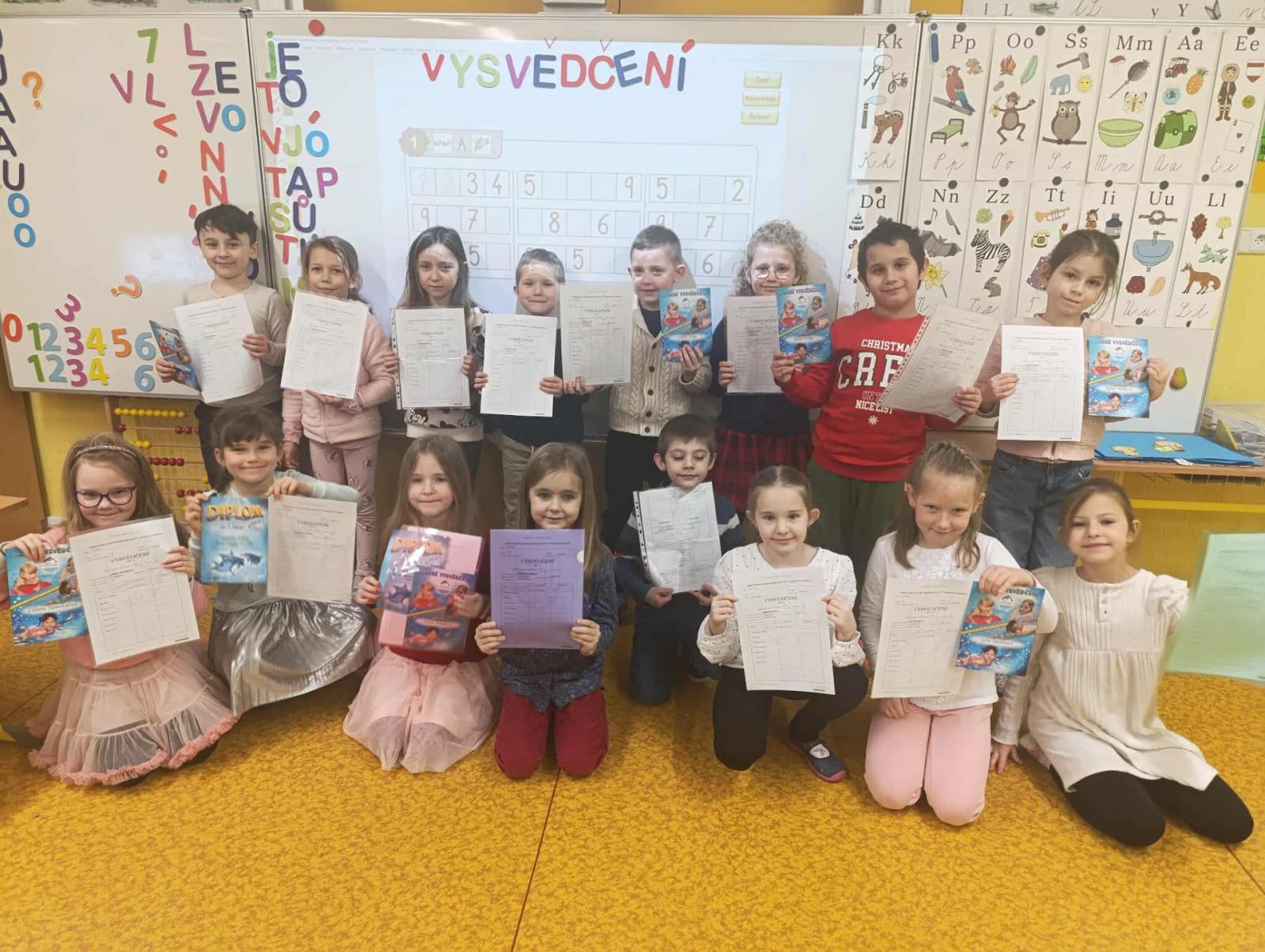 První vysvědčení v 1. B