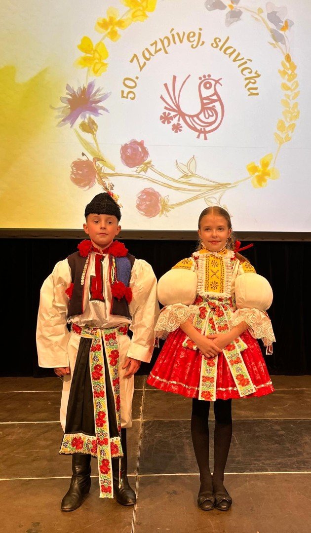 Zazpívej, slavíčku