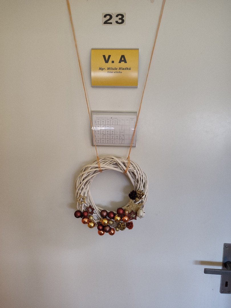 Advent v V.A