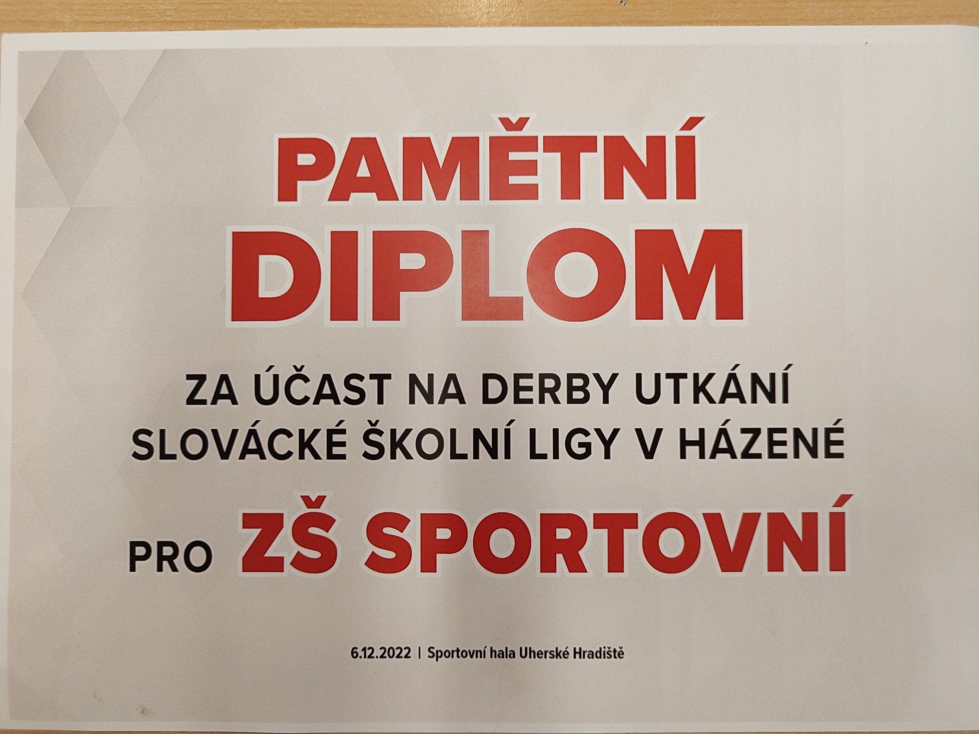 Miniházená