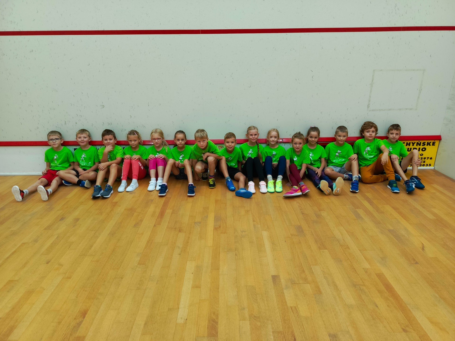 Žáci 1. stupně si vyzkoušeli squash