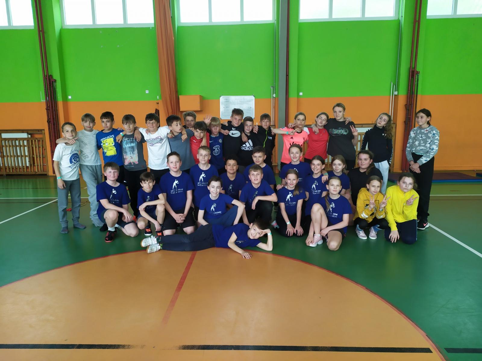 Dny relaxačních aktivit. Tělocvik s 6.A.